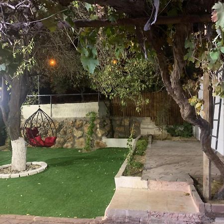 Tayoon Host Apartment Jarash Luaran gambar