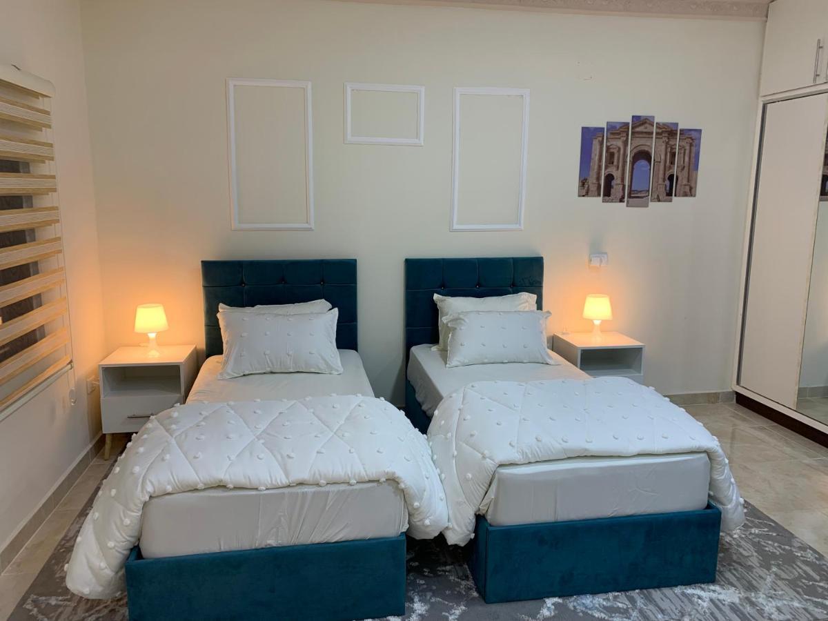 Tayoon Host Apartment Jarash Luaran gambar